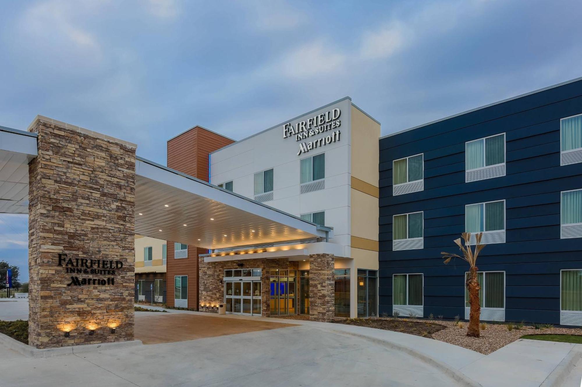 Fairfield Inn & Suites By Marriott Cuero Exteriér fotografie
